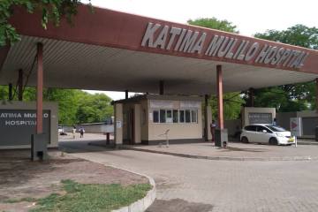 Patients question medicine access in Zambezi