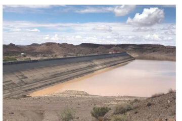 Hardap farmers face uncertain future as dam runs dry